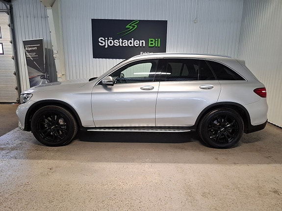 Mercedes-Benz GLC250 d 2 of 5