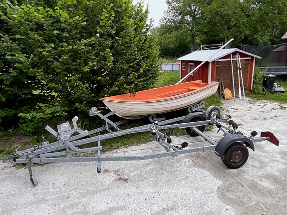 Uttern 450 segelkombi med båtvagn eller båttrailer 4 of 5