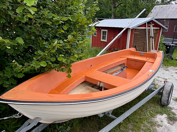 Uttern 450 segelkombi med båtvagn eller båttrailer 2 of 5