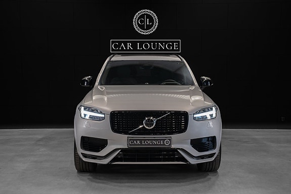 Volvo XC90 8 of 30