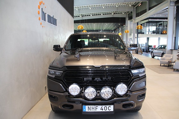 RAM 1500 2 of 5