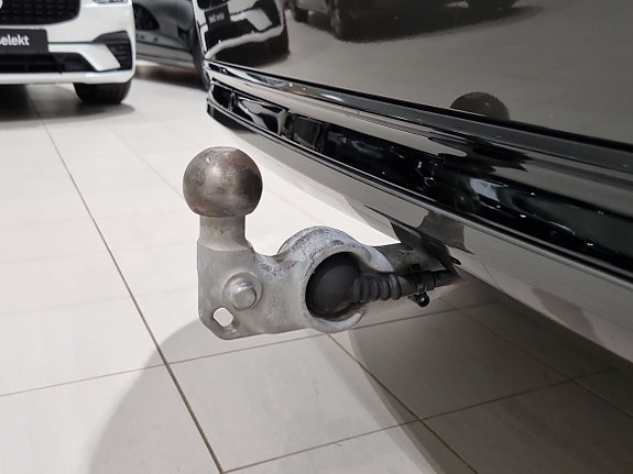 Volvo XC90 16 of 18