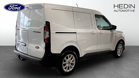 Ford Courier 2 of 9