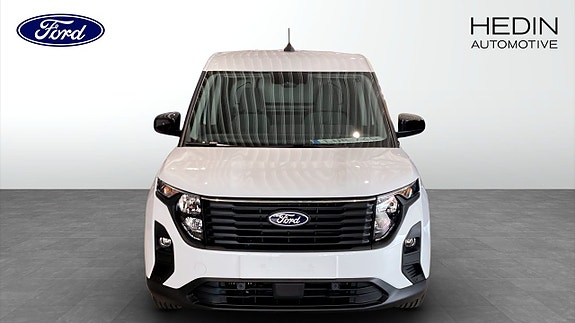 Ford Courier 8 of 9