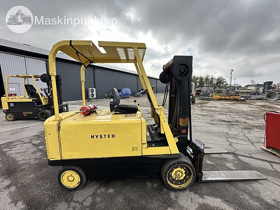 Hyster E-120B 4 of 27