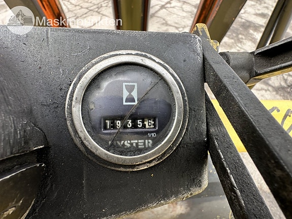 Hyster E-120B 14 of 27