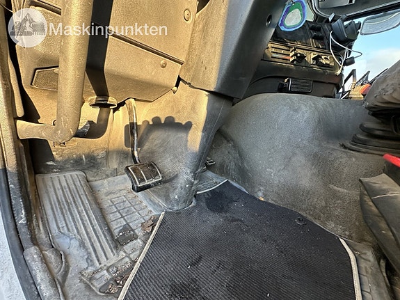 Volvo fm7 brädgårdsbil/kranbil 14 of 27