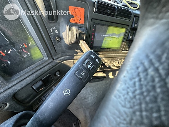 Volvo fm7 brädgårdsbil/kranbil 26 of 27
