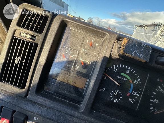 Volvo fm7 brädgårdsbil/kranbil 23 of 27