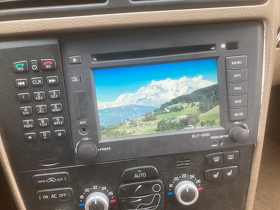 Volvo XC70 10 of 10