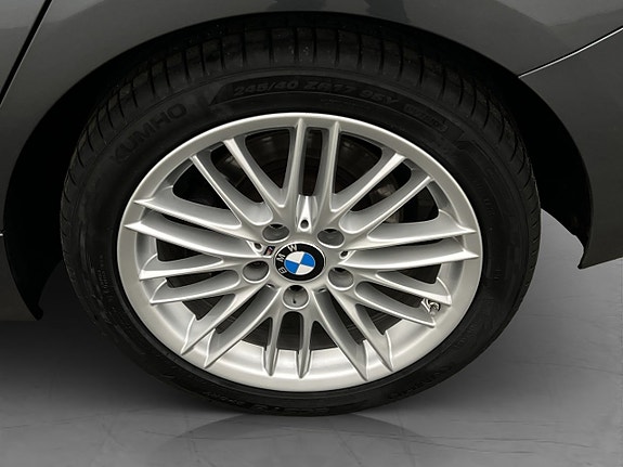 BMW 118i 30 of 30