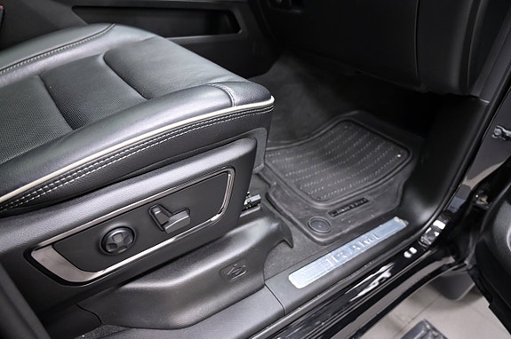 Dodge RAM 12 of 27