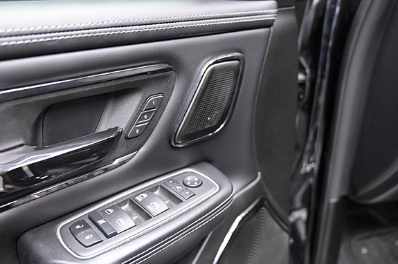 Dodge RAM 19 of 27