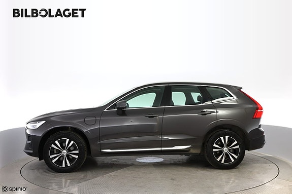 Volvo XC60 2 of 17