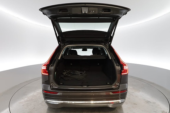 Volvo XC60 16 of 17