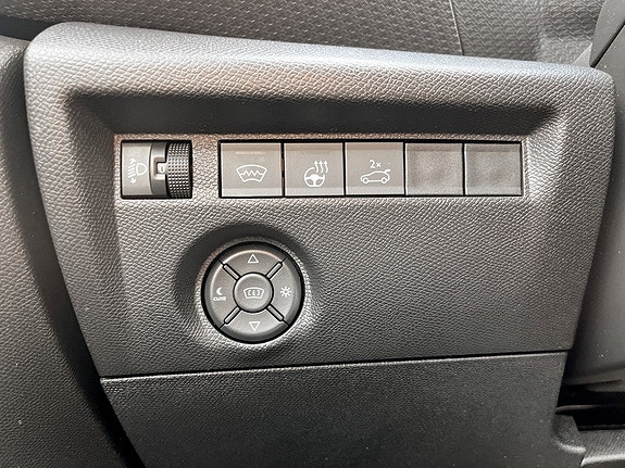Citroen C4 X 8 of 18