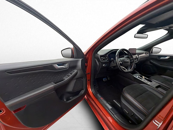 Ford Kuga 11 of 30