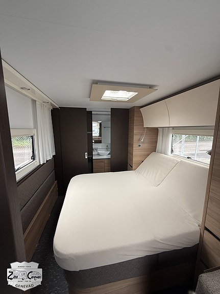 Adria ALPINA 663 HT 6 of 12