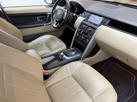 Land Rover Discovery Sport 11 of 15