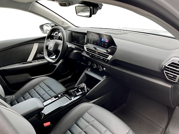 Citroen C4 X 13 of 17