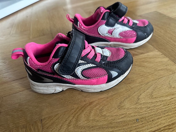 Product image 1 of 9