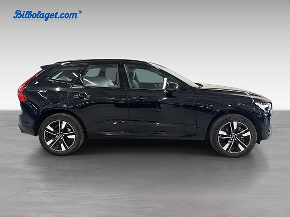 Volvo XC60 2 of 5