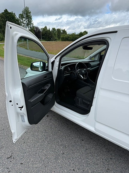 Volkswagen Caddy 8 of 11