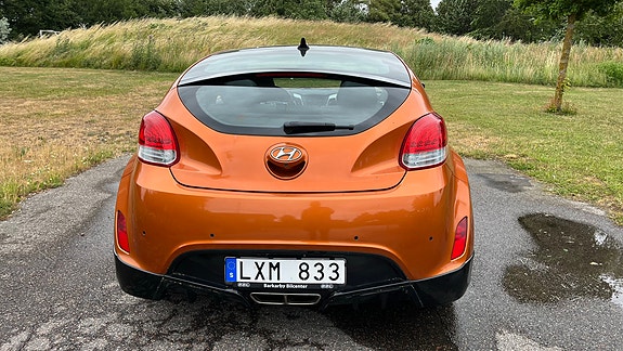 Hyundai Veloster 6 of 11