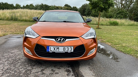 Hyundai Veloster 9 of 11