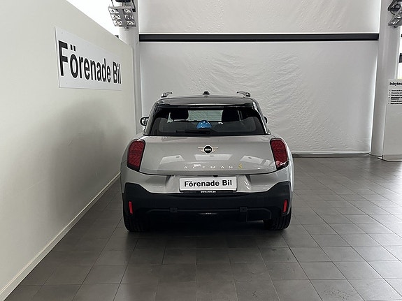 MINI Aceman SE 12 of 14