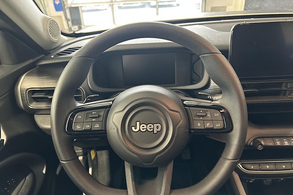 Jeep Avenger 12 of 30