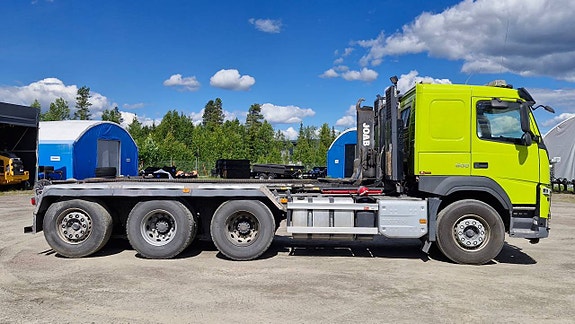 Volvo FM 500 8x4 Tridem Euro6 3 of 5