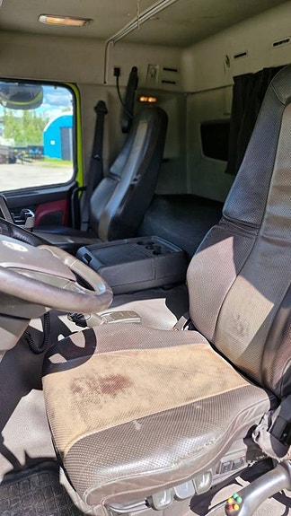 Volvo FM 500 8x4 Tridem Euro6 11 of 12