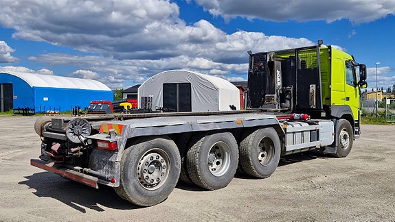 Volvo FM 500 8x4 Tridem Euro6 5 of 5