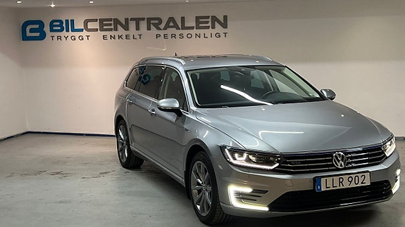 Volkswagen Passat 7 of 21