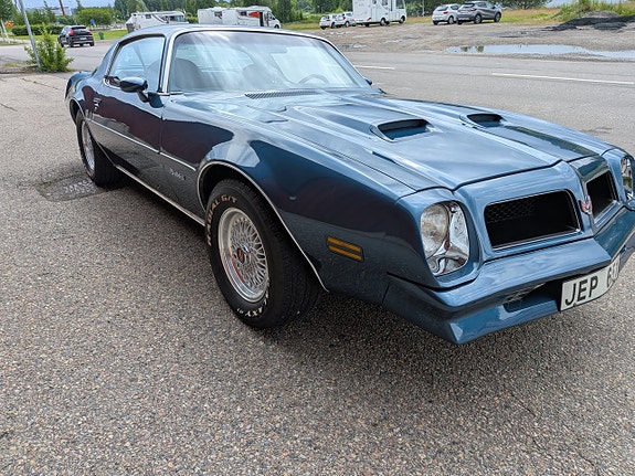 Pontiac Firebird 5 of 5