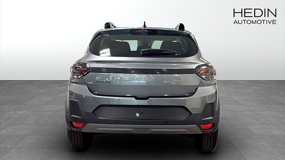 Dacia Sandero 7 of 9