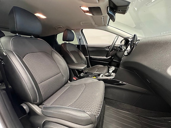 Kia XCeed 10 of 22