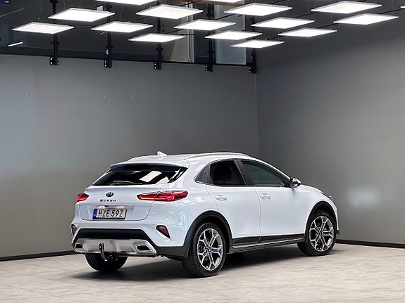 Kia XCeed 2 of 22