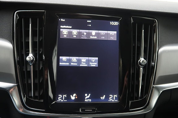Volvo S90 10 of 17