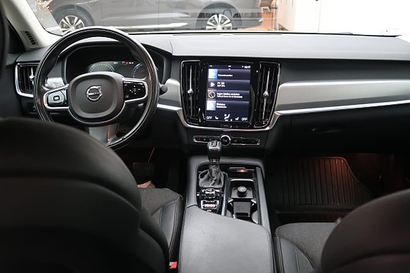 Volvo S90 6 of 17