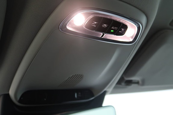 Volvo S90 15 of 17