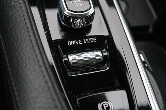 Volvo S90 14 of 17