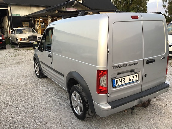 Ford Transit Connect 2 of 5