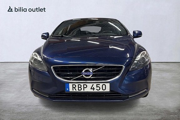 Volvo V40 5 of 5