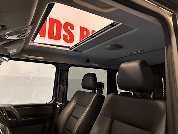Mercedes-Benz G350 5 of 5