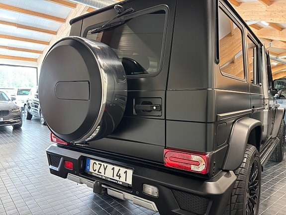 Mercedes-Benz G350 25 of 25