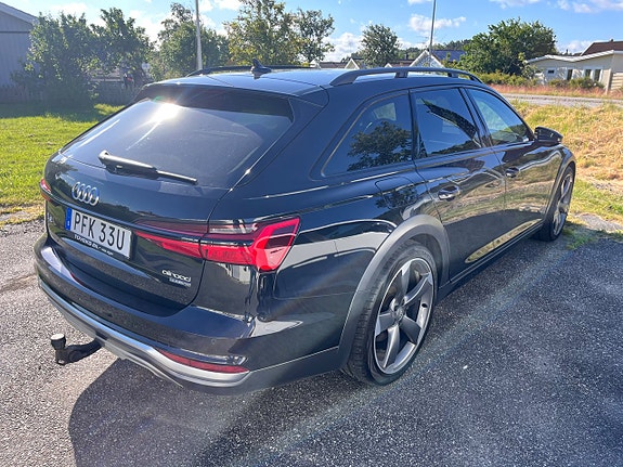 Audi A6 allroad 4 of 5