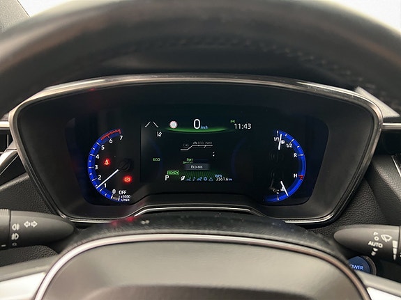 Toyota Corolla 13 of 25