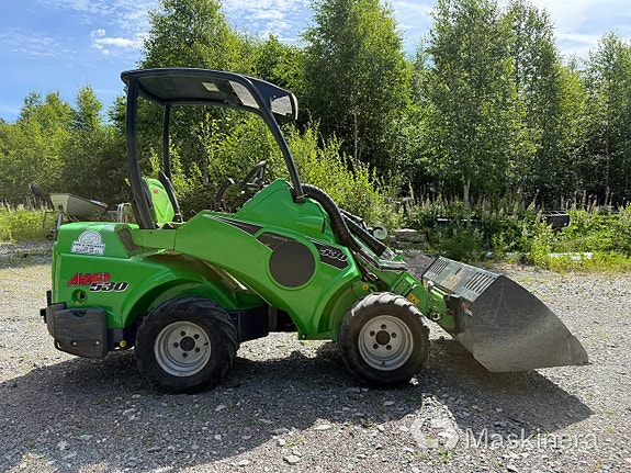 Kompaktlastare Avant M530 4 of 5